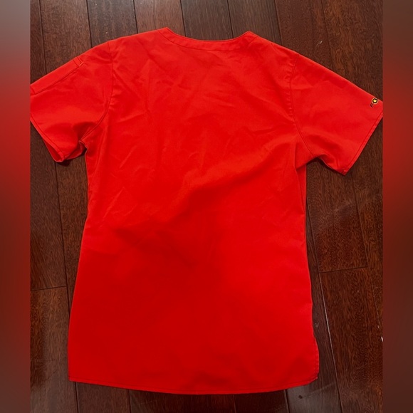 Bright Red V-Neck Scrub Top - Picture 4 of 5